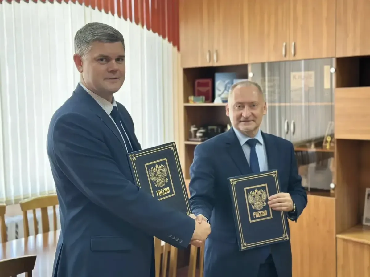УлГПУ и гимназия №1 заключили соглашение о сотрудничестве на 2026–2027 учебный год